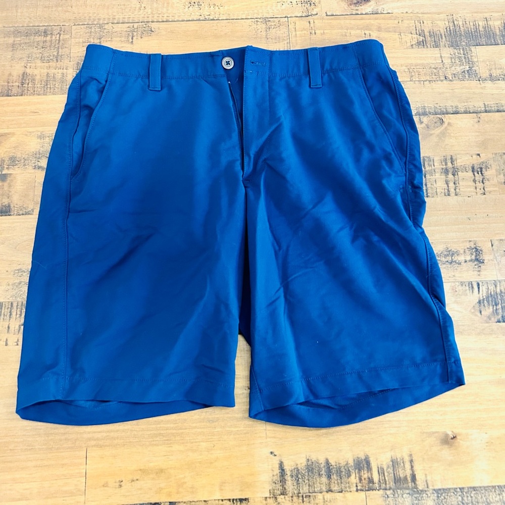 Flat Front Men's Under Armour Blue Shorts Size 36